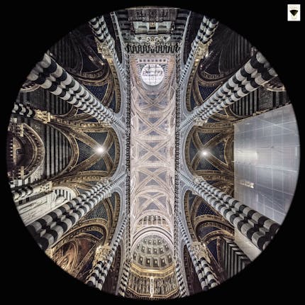 Navata - Cattedrale Metropolitana di Santa Maria Assunta