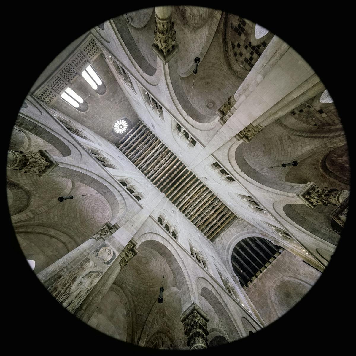 Nave - San Valentino co-Cathedral