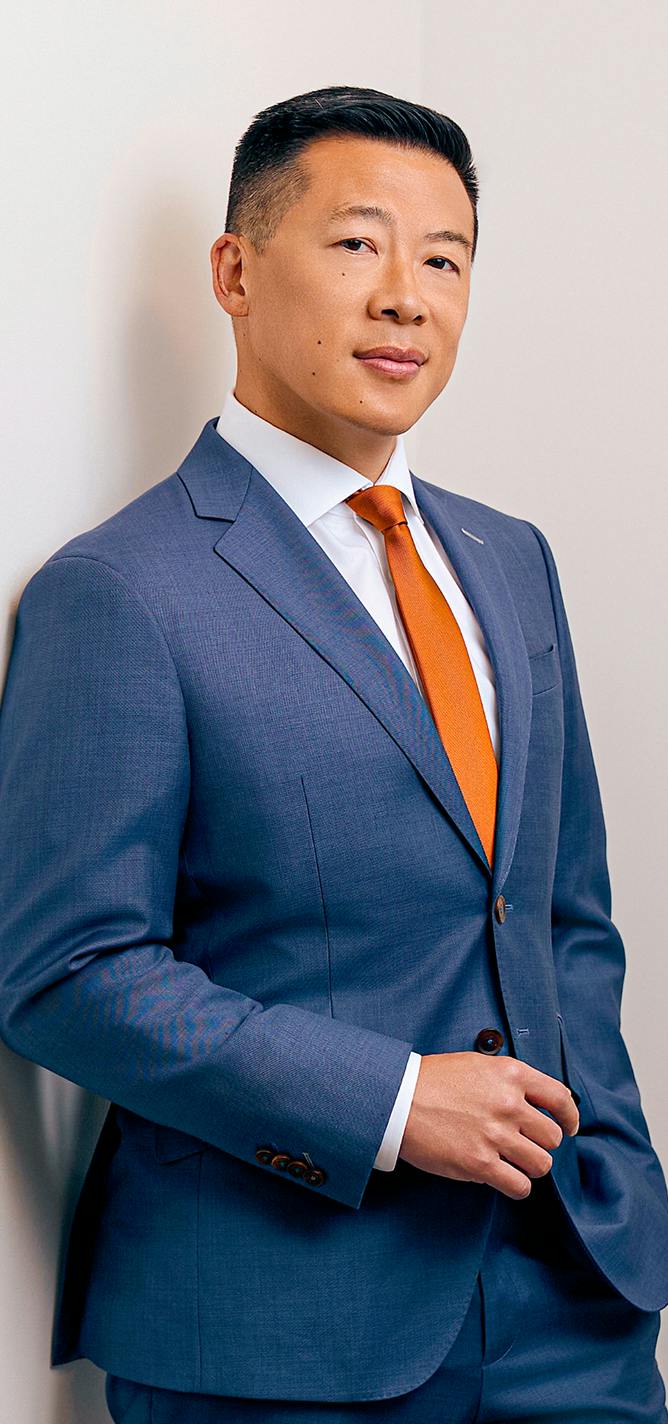 Dr. Christopher Chang, plastic surgeon in Washington DC