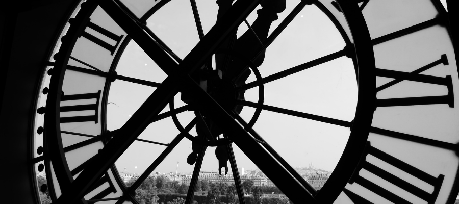 Do You Pay Staff for Extra Hour? BrightHR BrightHR