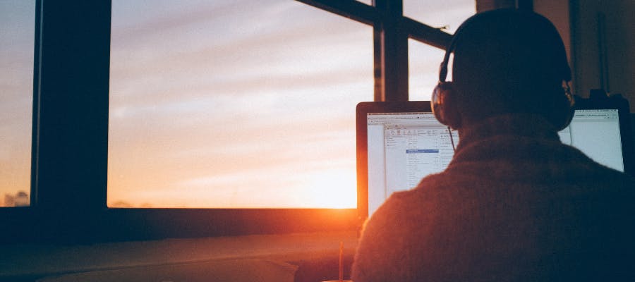 The issue of presenteeism hero image