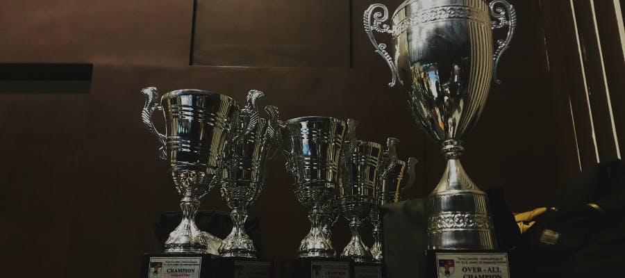 The awards keep coming: BrightHR picks up the Feefo Platinum Award hero image