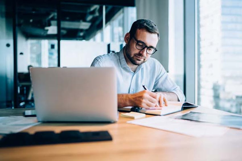 Implement an Efficient Workflow: Rosters, Leave, Clocking & Timesheets