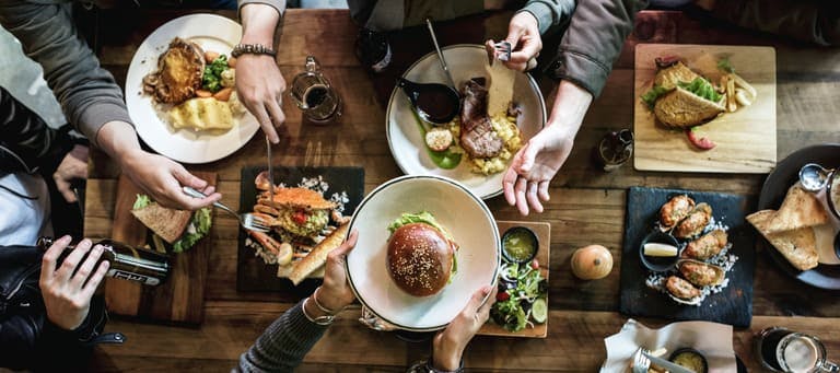 HR Heartbeat: Who’s paying for dinner, social media shifts, and...   hero image