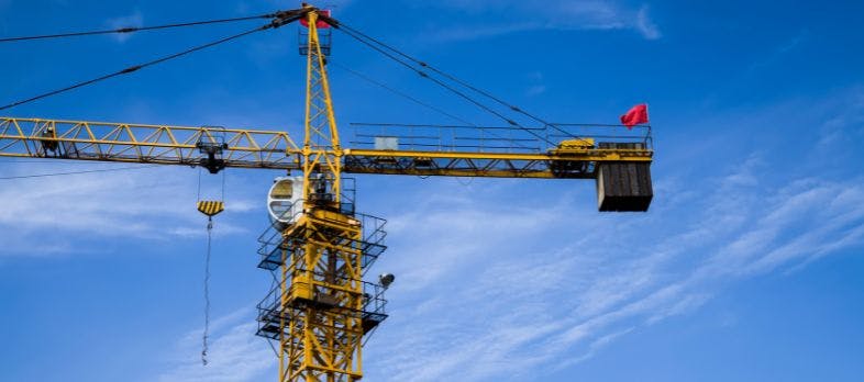 HR Heartbeat: New tower crane safety requirements, EI premium rates go up, and... hero image