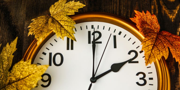The clocks are going back—here’s when to pay staff for the extra hour hero image