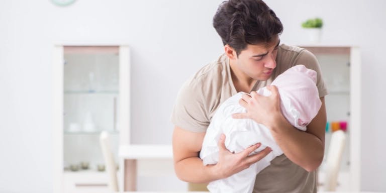 Why low paternity leave take-up hurts your business—and everyone in it hero image