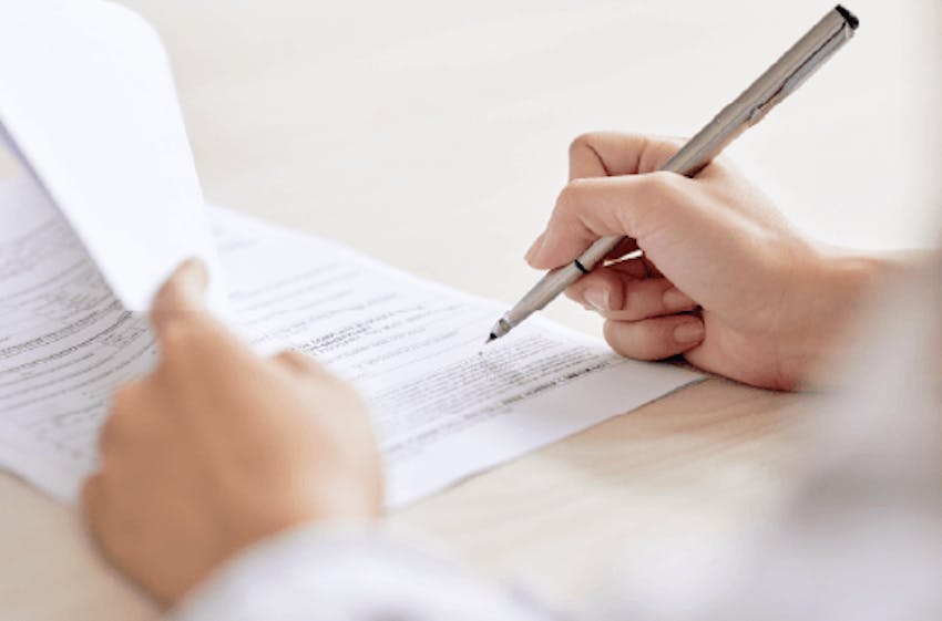 Strong contracts, safer business: How to stay protected in 2025