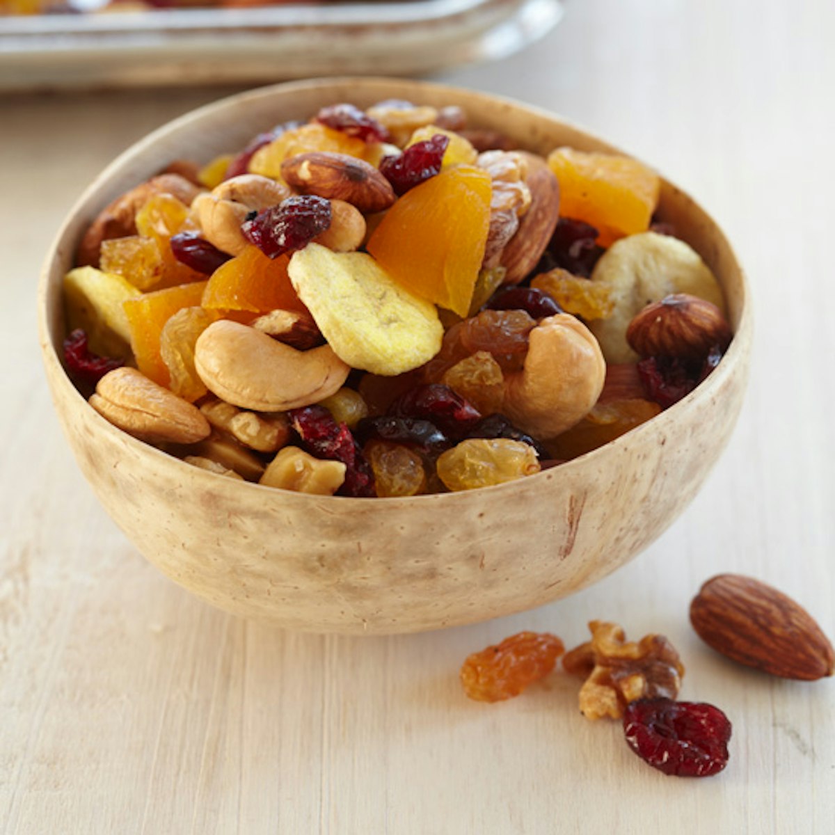 Top 3 healthy snacks to eat at your desk - Lifesum