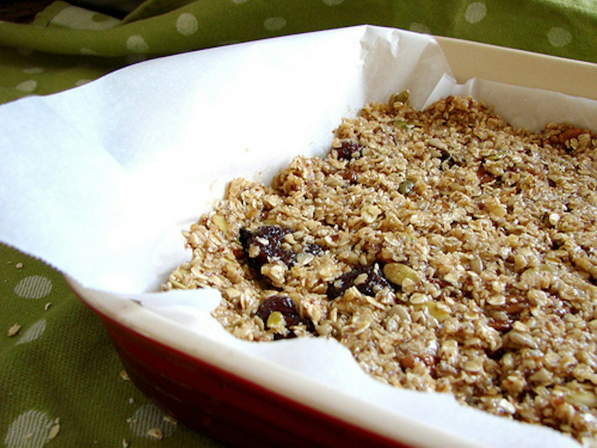 Granola bars – big on flavor and positively nutritious<!-- -->