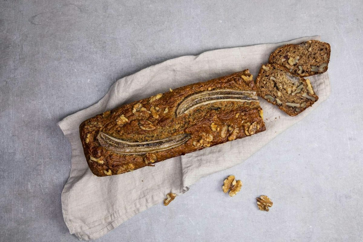 Banana bread<!-- -->
