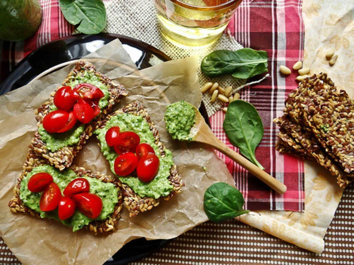 Artichoke and spinach pesto<!-- -->