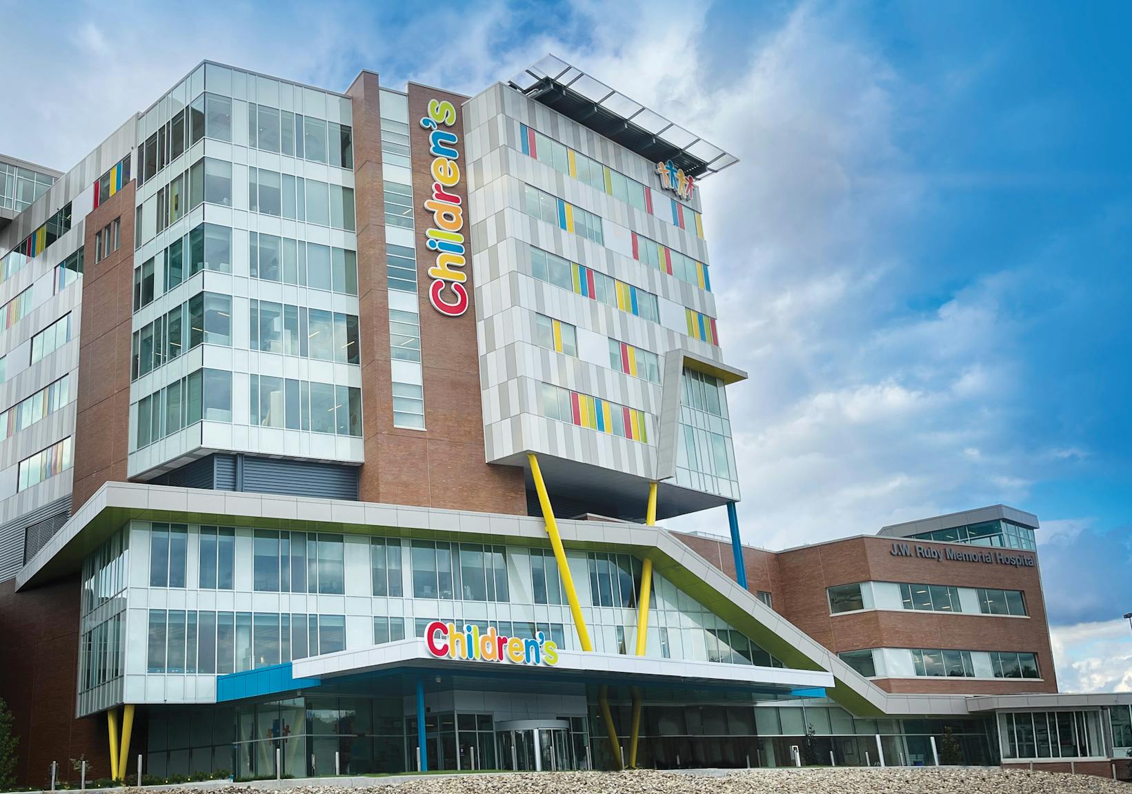 WVU Medicine Golisano Children s Hospital wvu-medicine-golisano-children-s-hospital