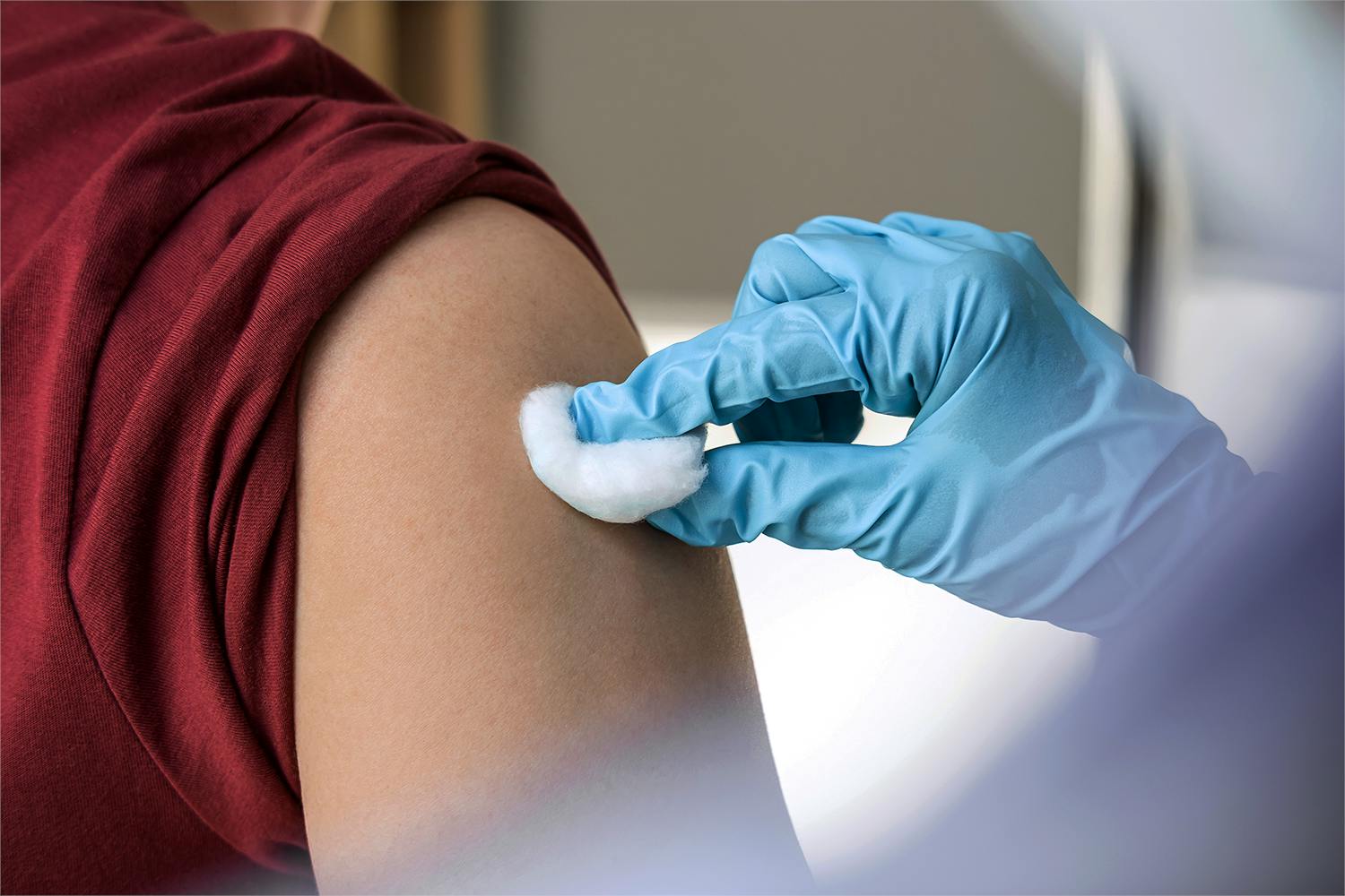 How to How to Make Vaccinations Less Painful for Kids (and their Caregivers)