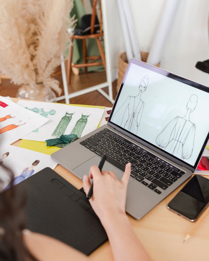 Immagine originale del corso Fashion Designer and Product Developer