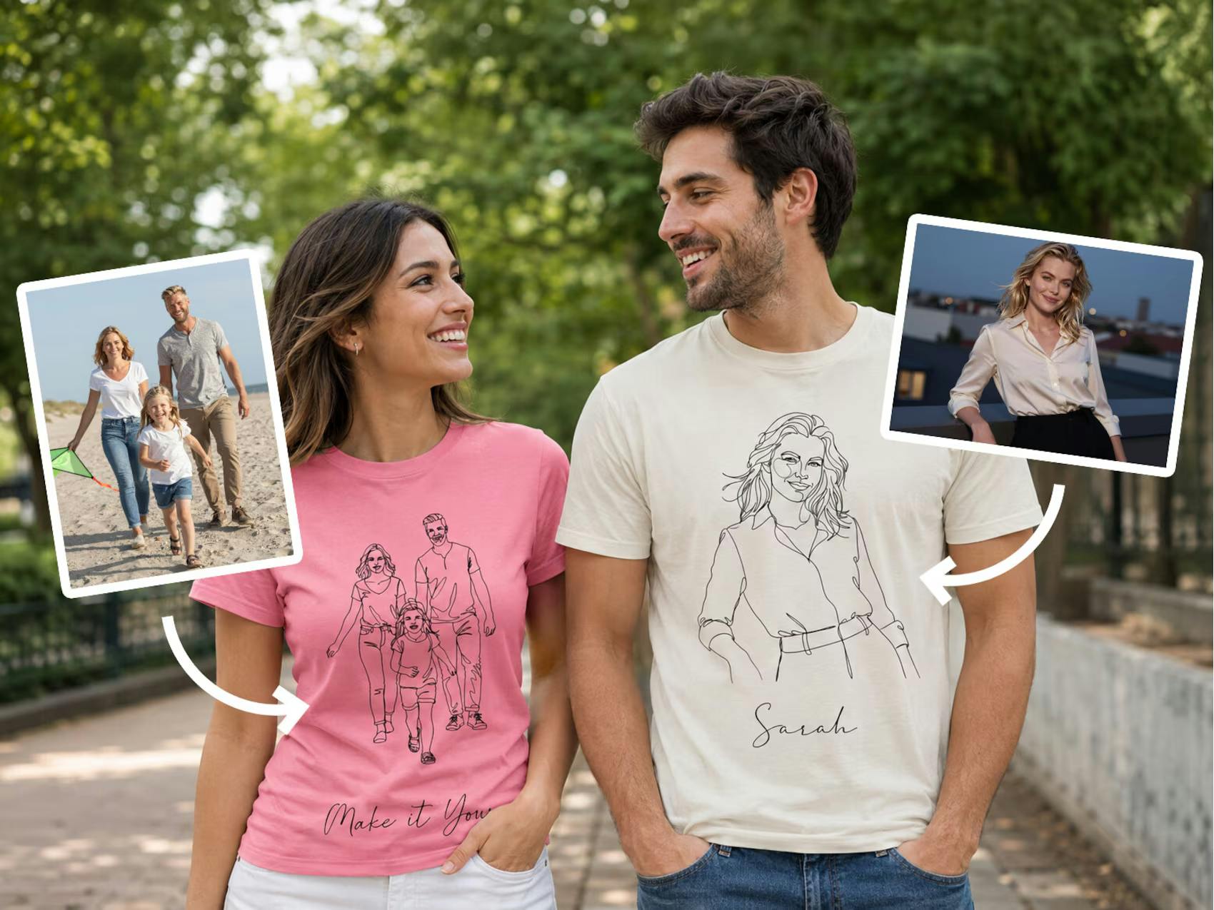 Ett par som går utomhus i matchande t-shirts med personliga motiv. Kvinnan bär en rosa t-shirt med en linjeteckning (line art) av en familj på stranden, och mannen bär en vit t-shirt med en linjeteckning av ett kvinnoansikte och namnet Sarah, skapade utifrån infällda fotografier.