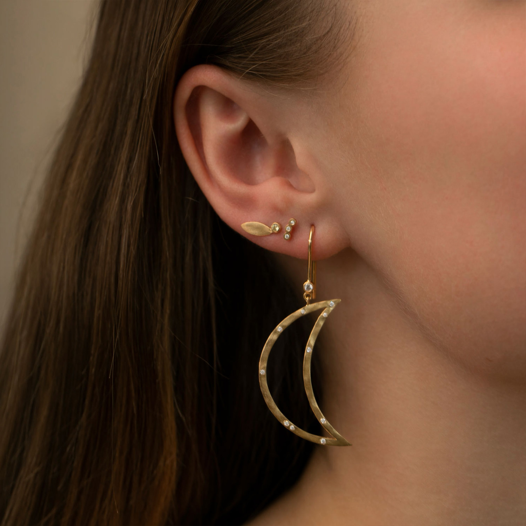 Three Dots Earstick Piece