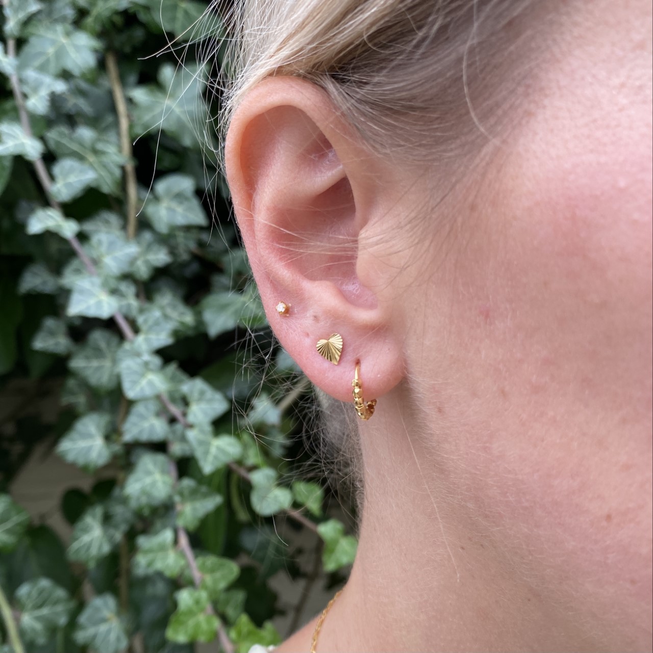 Reflection Heart Stud