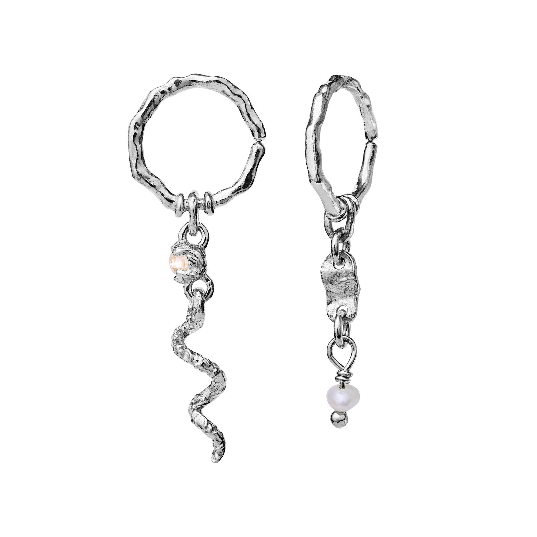 Evelyn Earrings (Maanesten) - Hopeanvärinen, Valkoinen