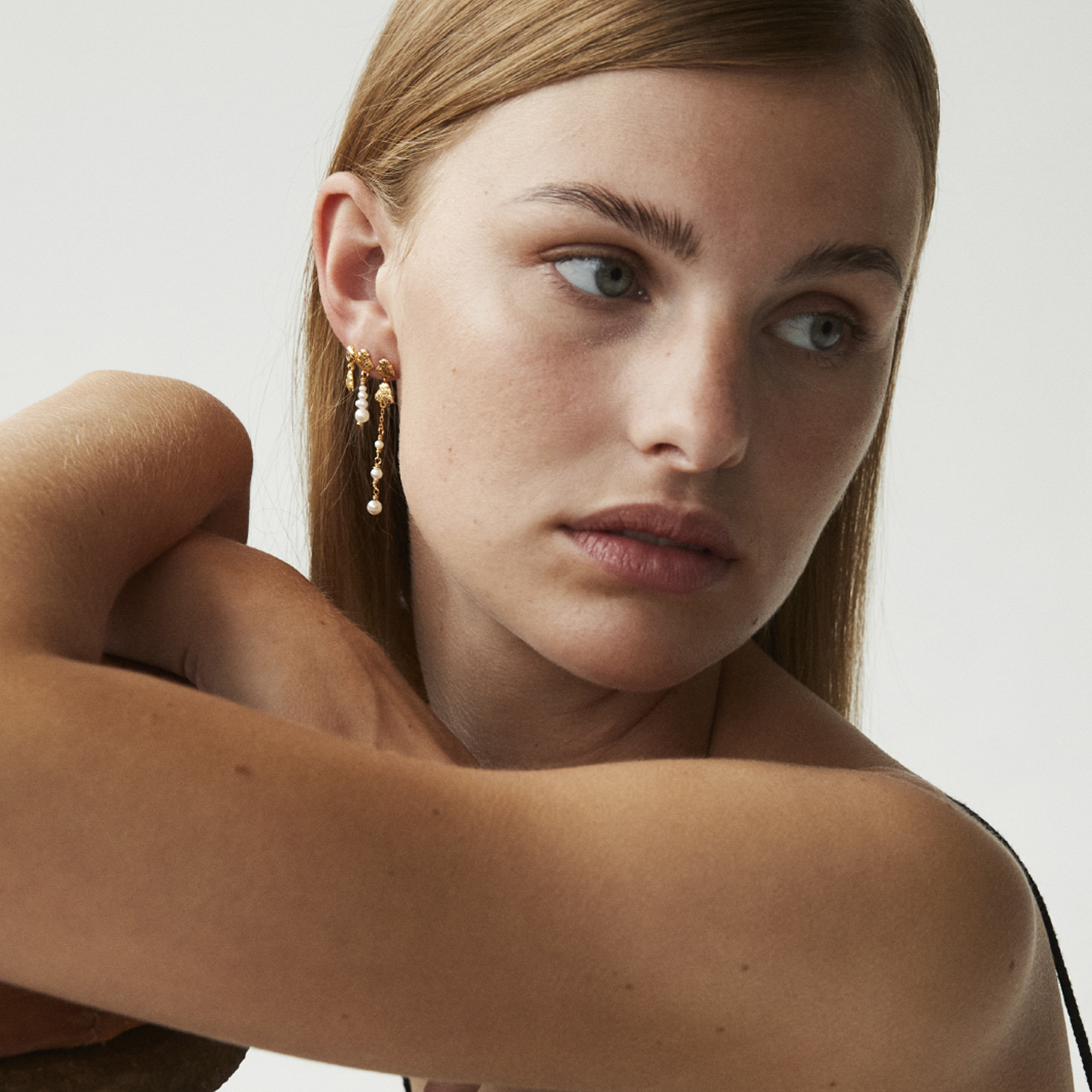 Coralie White Grande Earrings