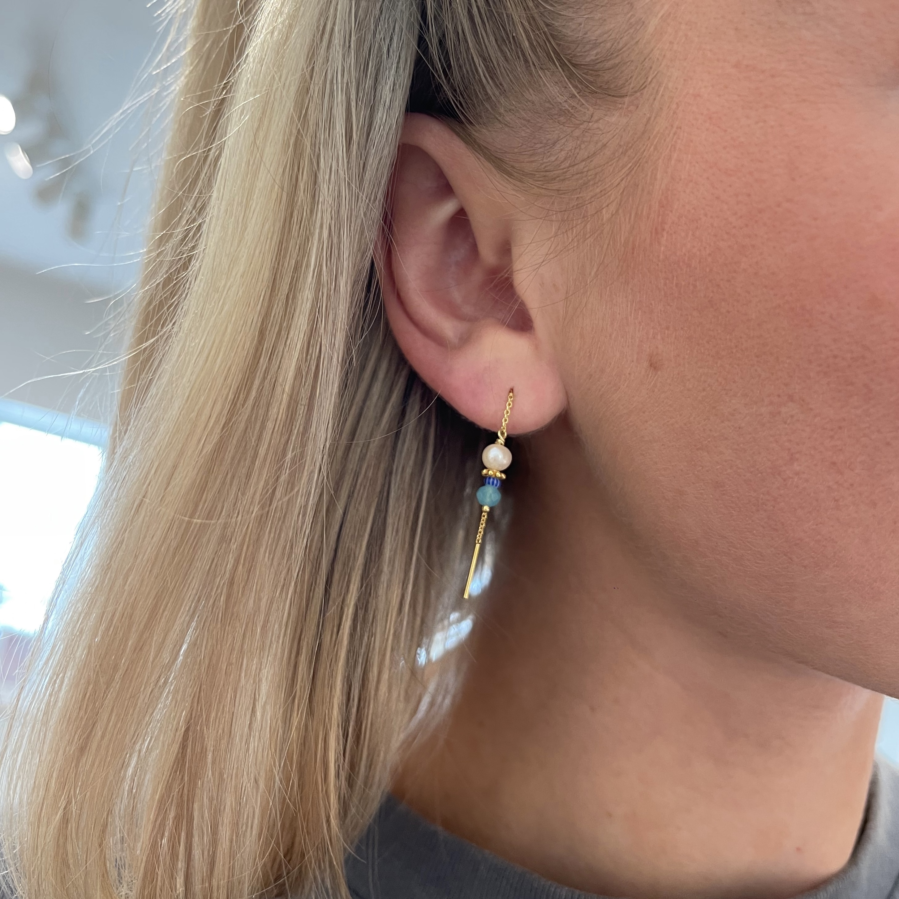 Simona Blue Earchains