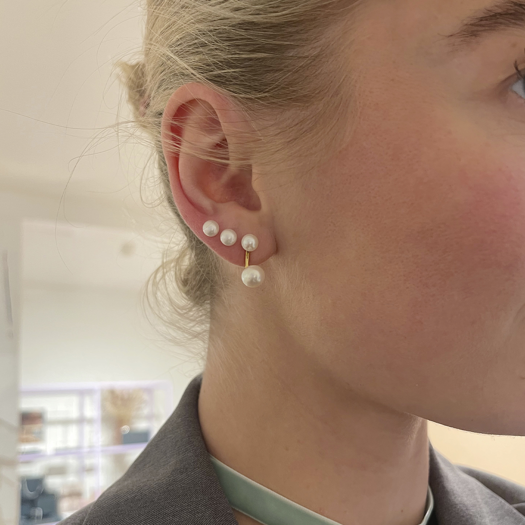 Venus Arch Earsticks