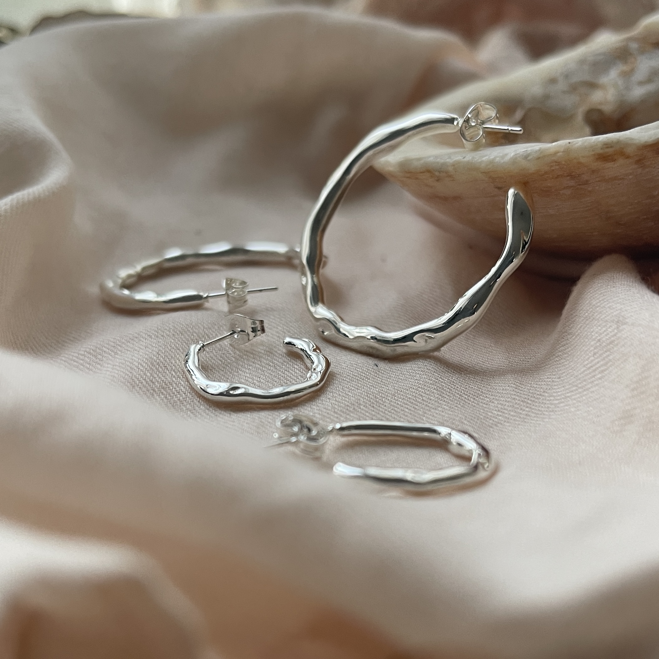 Gabi x Sistie 2nd Hoops Large