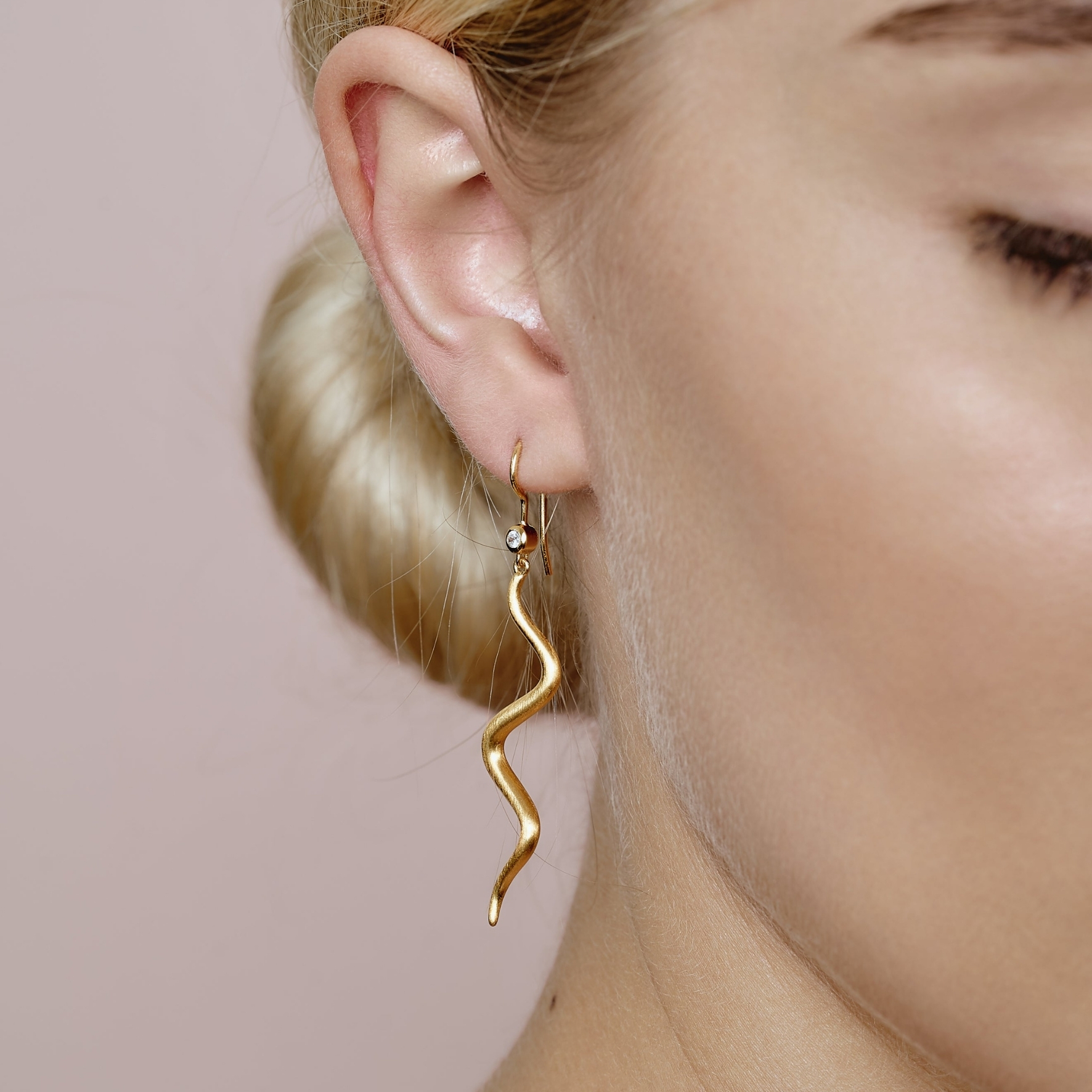 Wave Earrings (byBiehl)