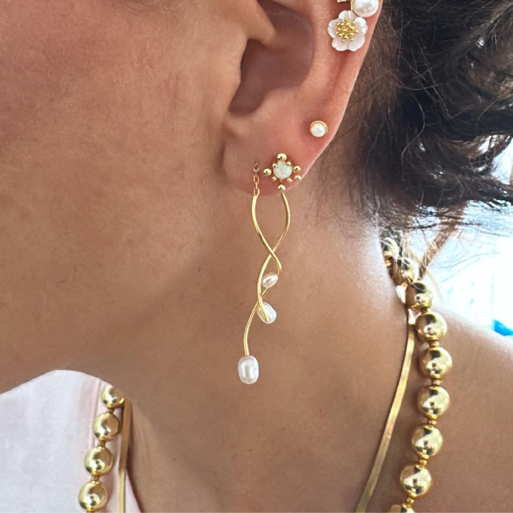 Angelina Small Pearl Earrings