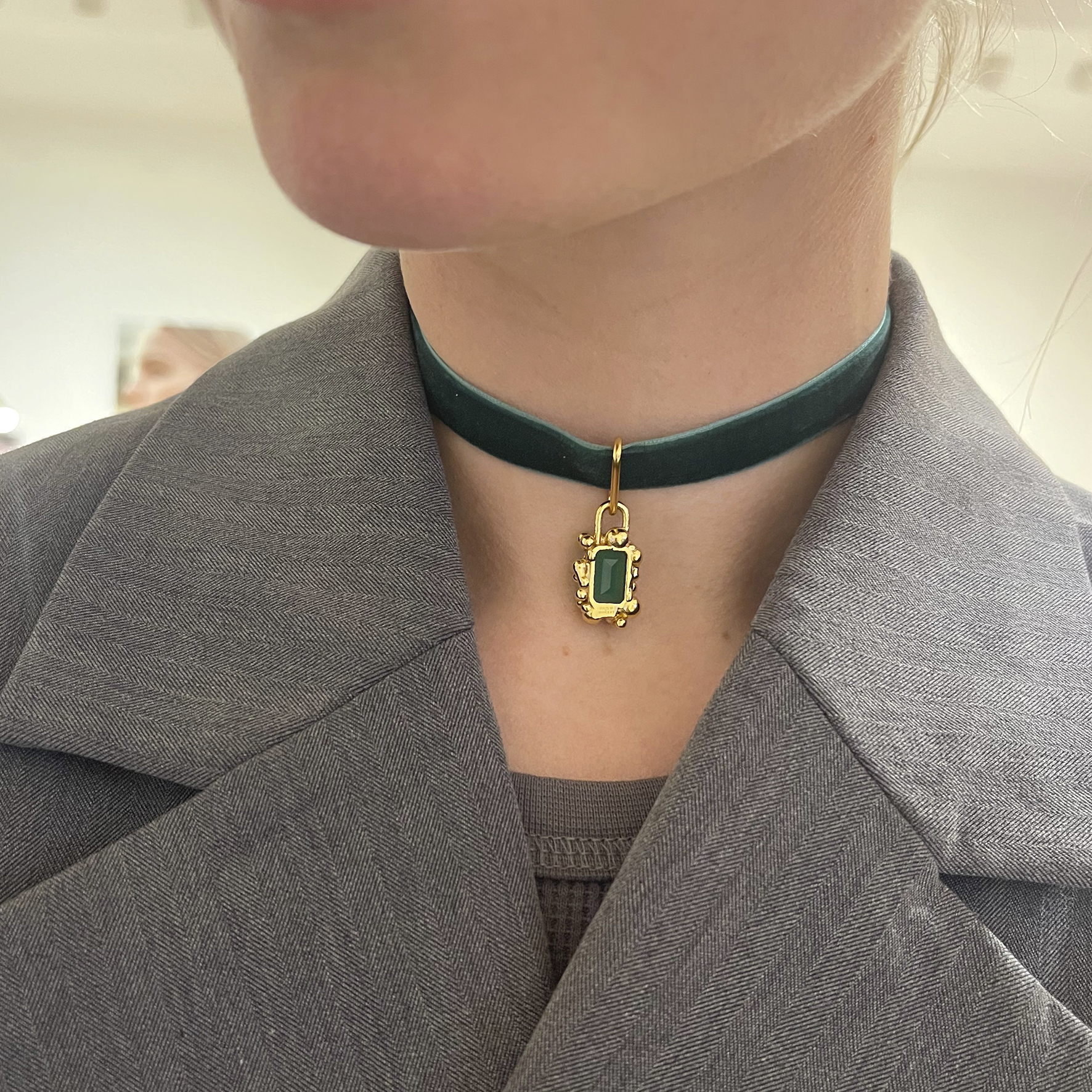 String Of Orb Chronicles Necklace Choker Green Agate