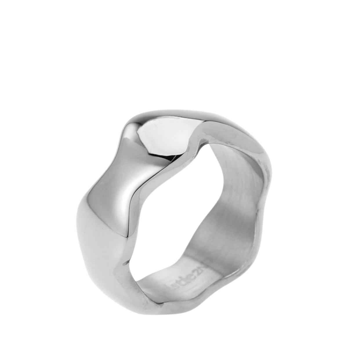 Wavy Ring