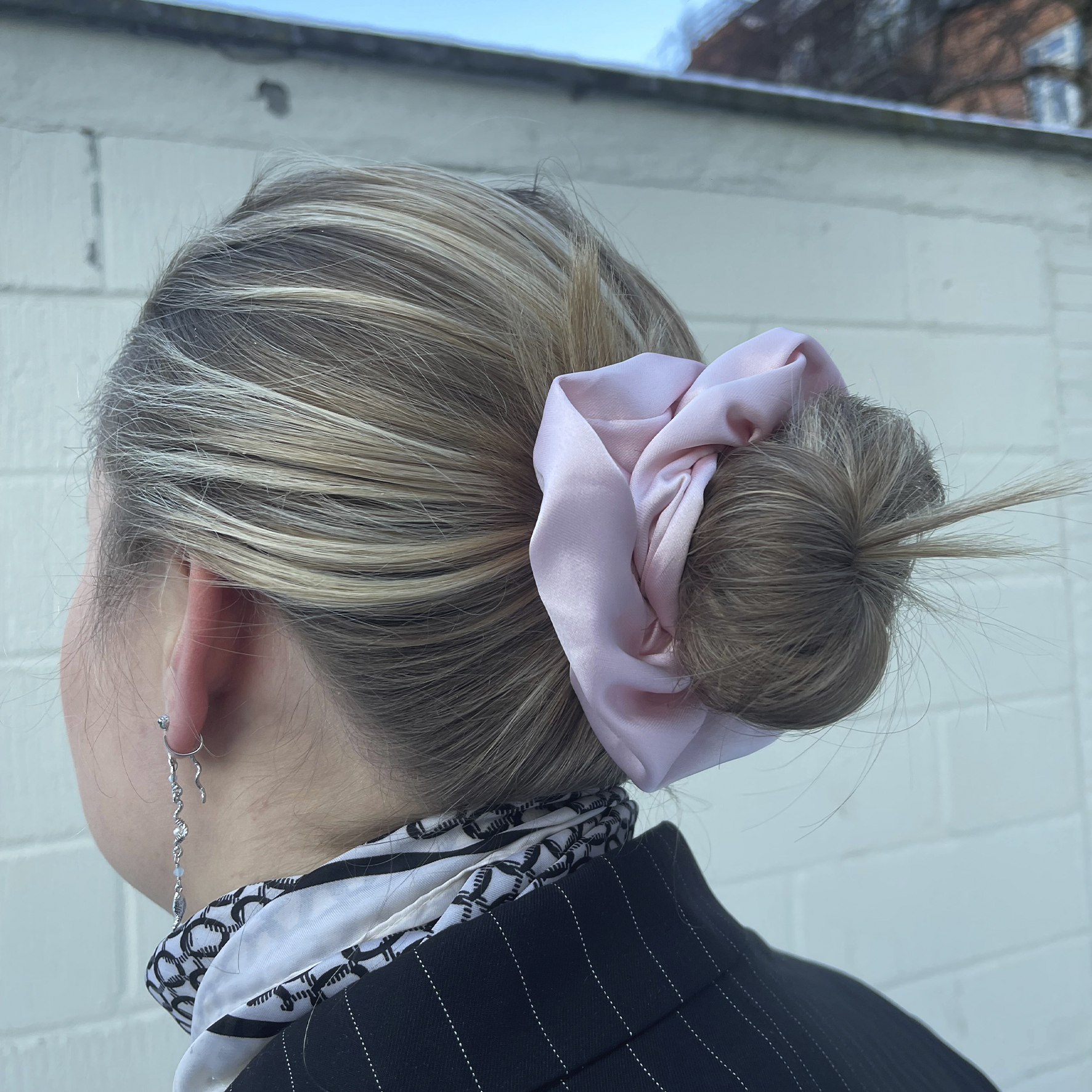 4-Pack Hair Scrunchie Light Rose Satin