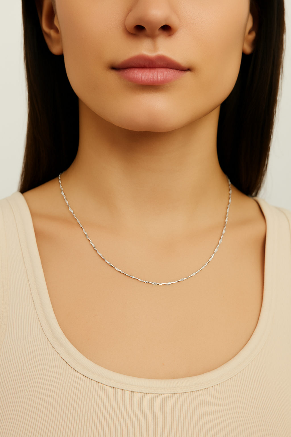 Luva Chain Necklace