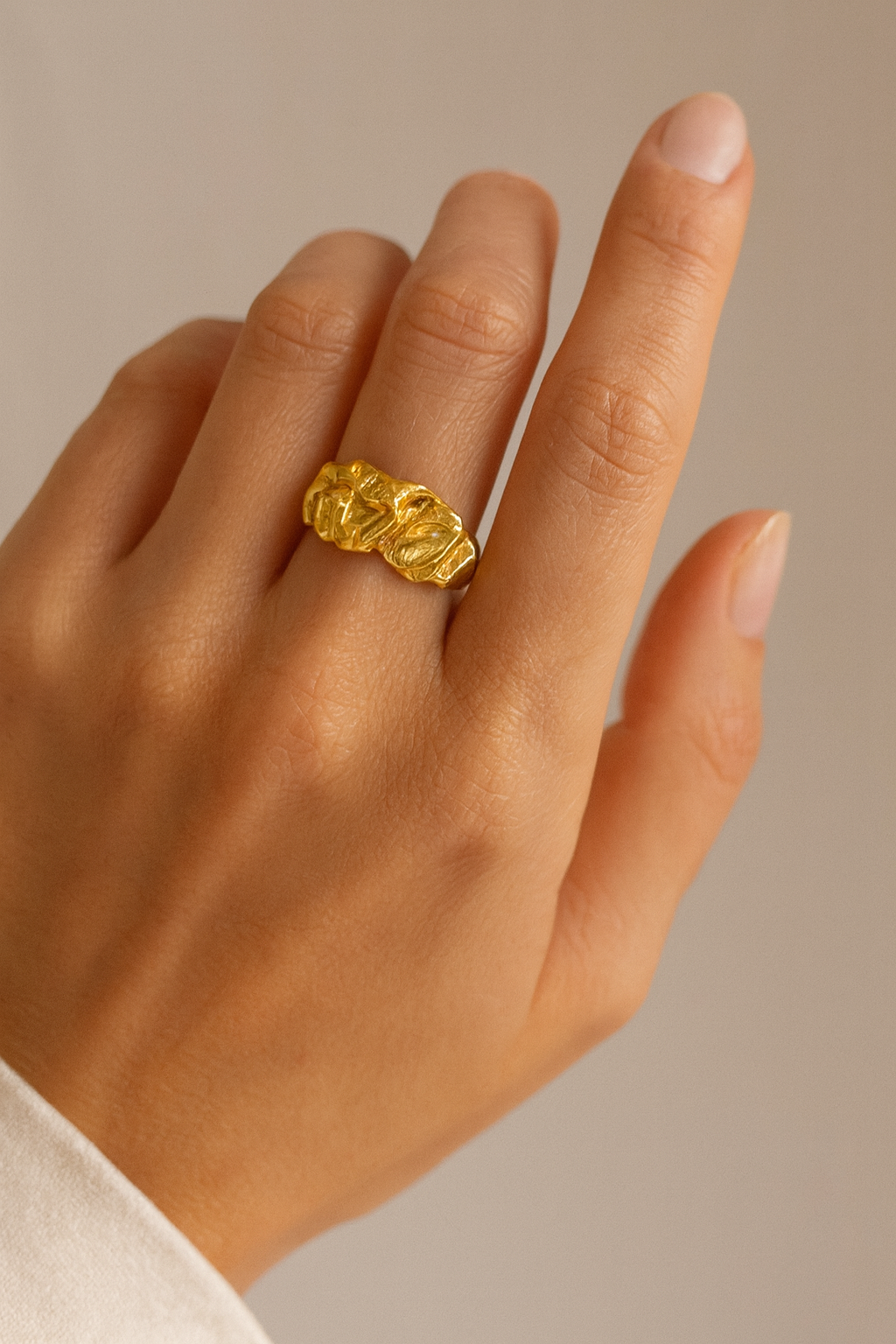 Aria Sculpt Ring