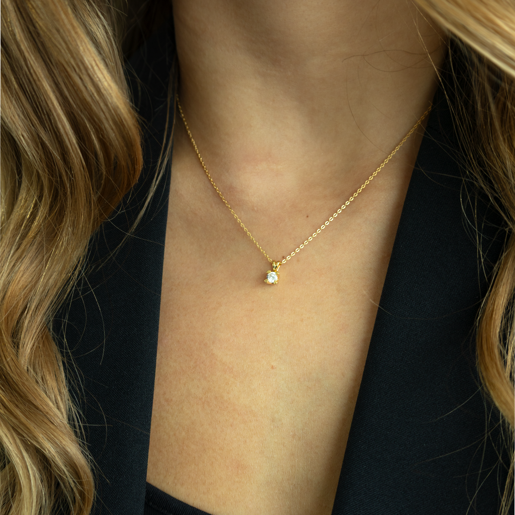 Elya Pendant 8 Carat Gold With 0.25ct W/VS Labgrown Diamond