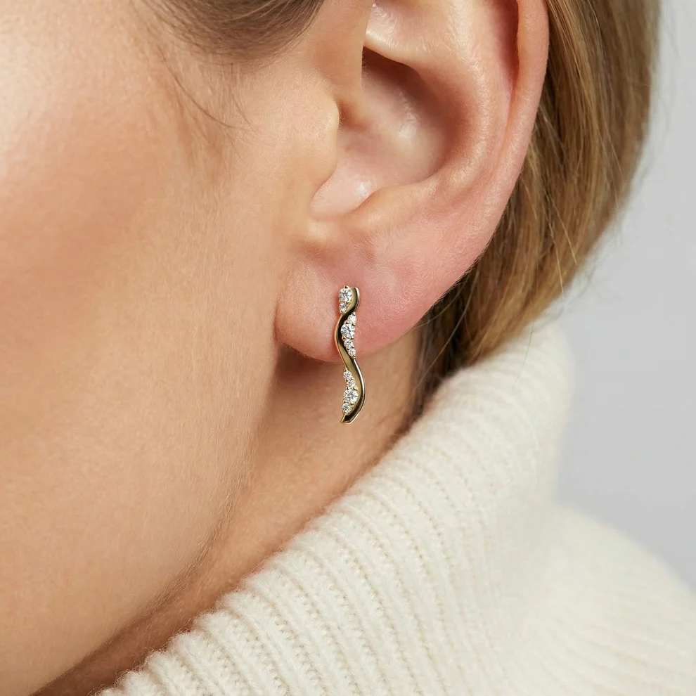 Ellera Waves Altro Lungo Earrings
