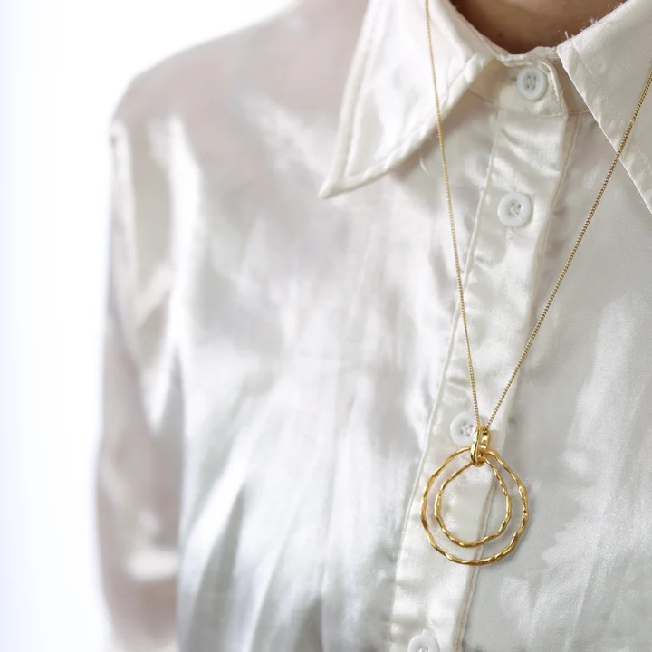 Double Circle Pendant Necklace