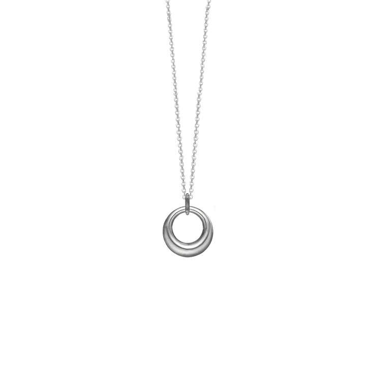 Circle Pendant Necklace