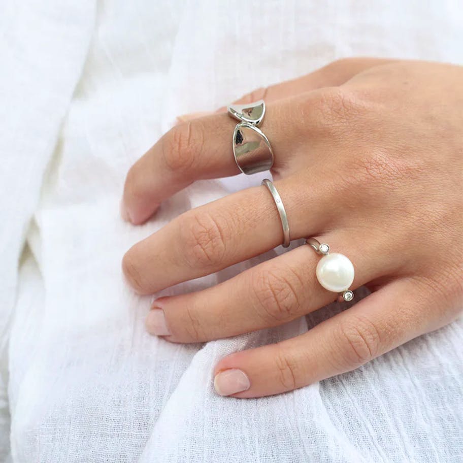 By Aagaard — Baroque Pearl Ring with 2 Cubic Zirconia By Aagaard Baroque Pearl Ring with 2 Cubic Zirconia — Pierścień
