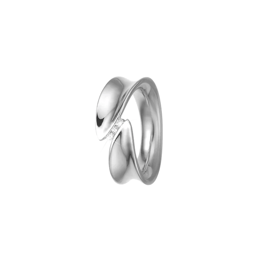 By Aagaard — Plain Band Ring with 3 Cubic Zirconia By Aagaard Plain Band Ring with 3 Cubic Zirconia — Ring
