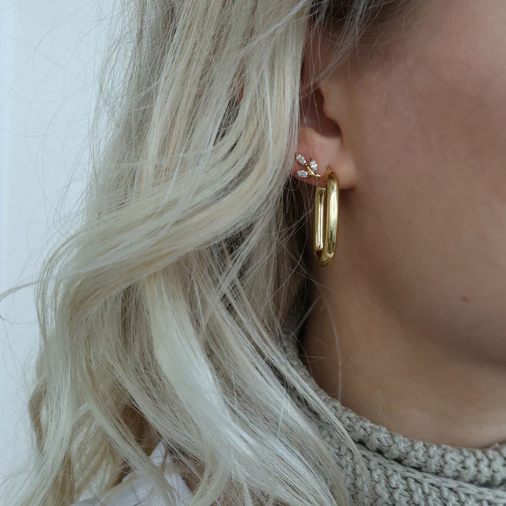 By Aagaard Leaf Stud Earrings with 6 Cubic Zirconia — Øreringe