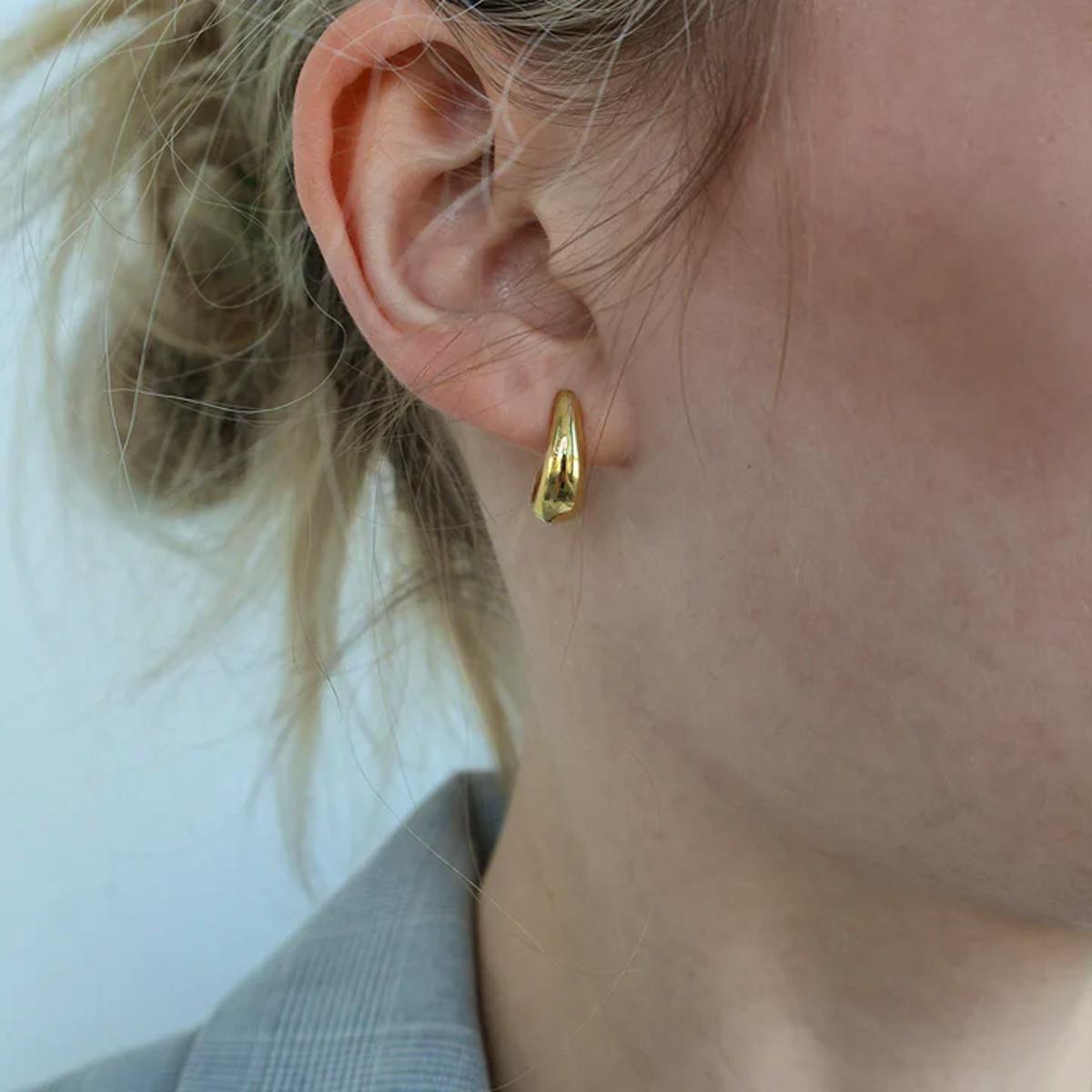 By Aagaard — Oval Clasp Hoop Earrings By Aagaard Oval Clasp Hoop Earrings — Ohrringe