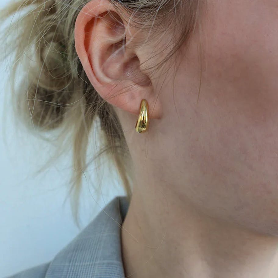 By Aagaard — Oval Clasp Hoop Earrings By Aagaard Oval Clasp Hoop Earrings — Øreringe
