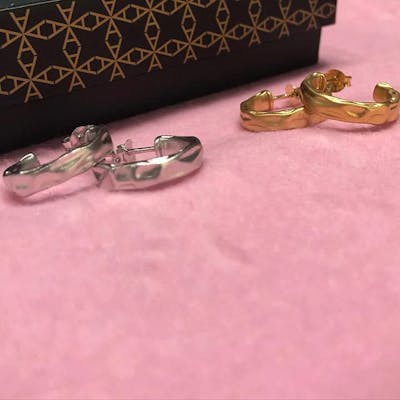 By Aagaard — Satin Hoop Drop Earrings By Aagaard Satin Hoop Drop Earrings — Kolczyk