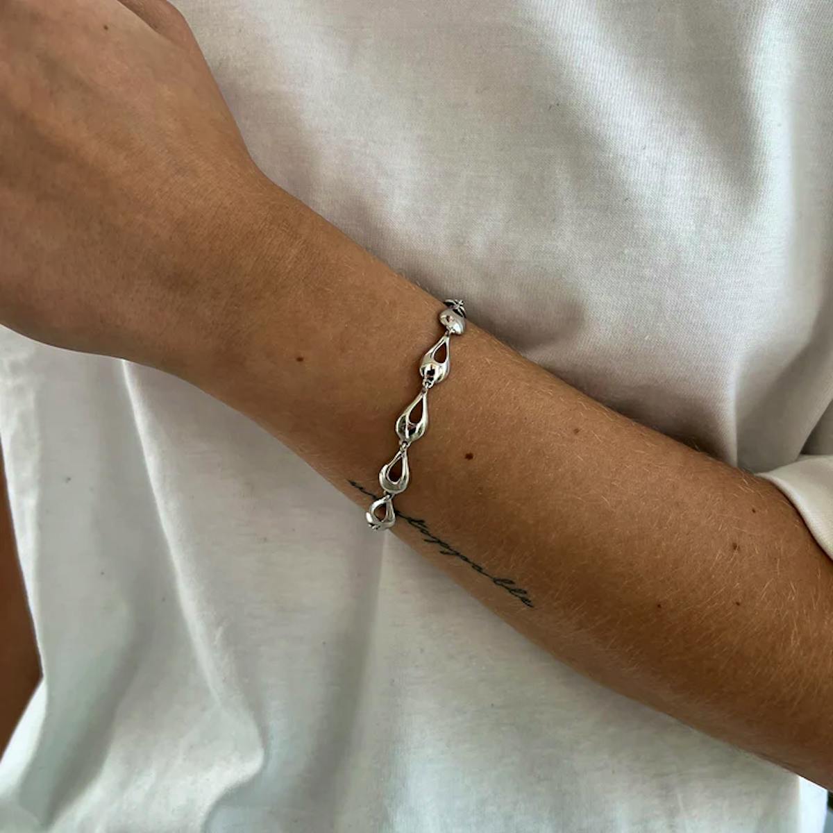 By Aagaard — Droplet Bracelet By Aagaard Droplet Bracelet — Armband