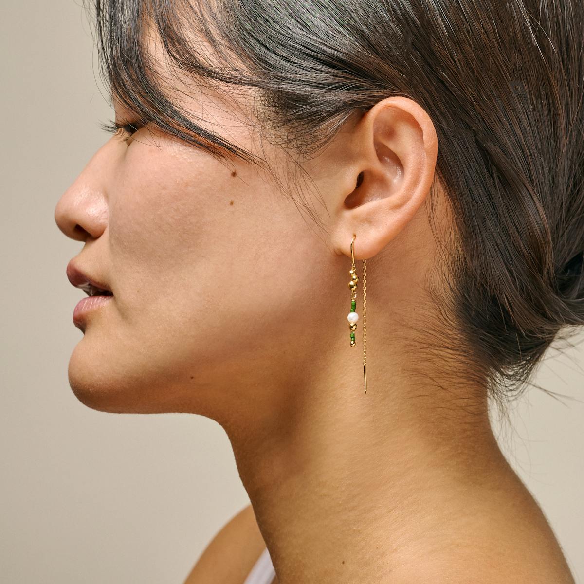 Enamel Copenhagen — Nara Miyuki Earrings - Khaki Enamel Copenhagen Nara Miyuki Earrings - Khaki — Øreringer
