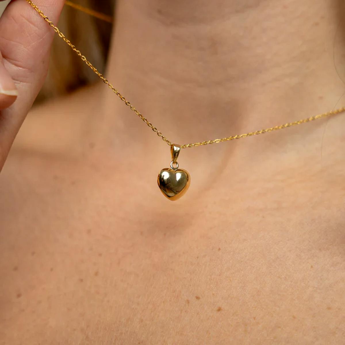Essentials by Aagaard — Heart Pendant, 11.5 x 13 mm Essentials by Aagaard Heart Pendant, 11.5 x 13 mm — Přívěsek