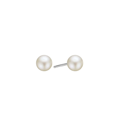 Essentials by Aagaard — Freshwater Pearl Stud Earrings, 8 mm Essentials by Aagaard Freshwater Pearl Stud Earrings, 8 mm — Kolczyk