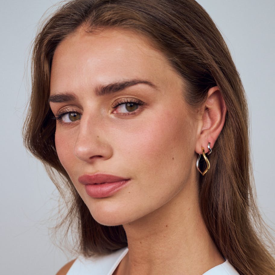 Sif Jakobs Jewellery — Ellera Waves Pianura X-grande Earrings Sif Jakobs Jewellery Ellera Waves Pianura X-grande Earrings — Náušnice