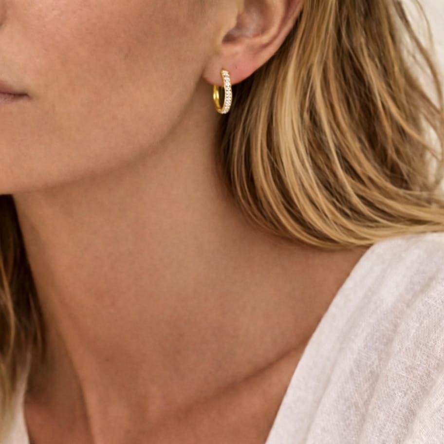 Ayo Copenhagen — Selene Crystal Hoops 18mm Ayo Copenhagen Selene Crystal Hoops 18mm — Örhängen